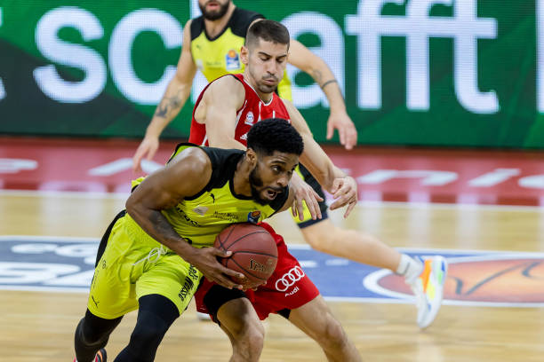 一些专业人 一些专业人