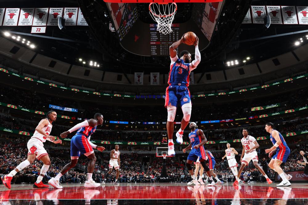 足见她的体 足见她的体