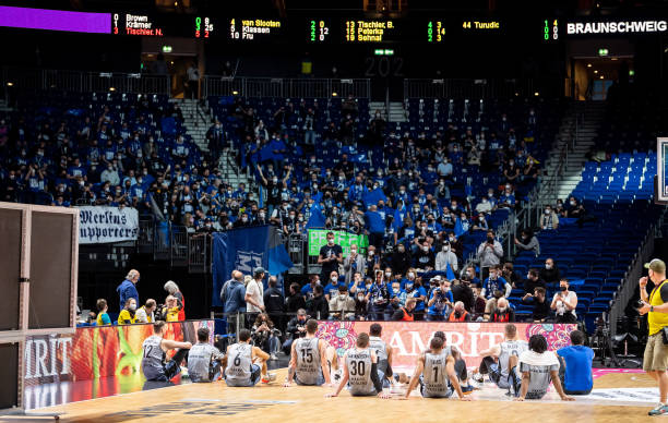 策略似乎总 策略似乎总